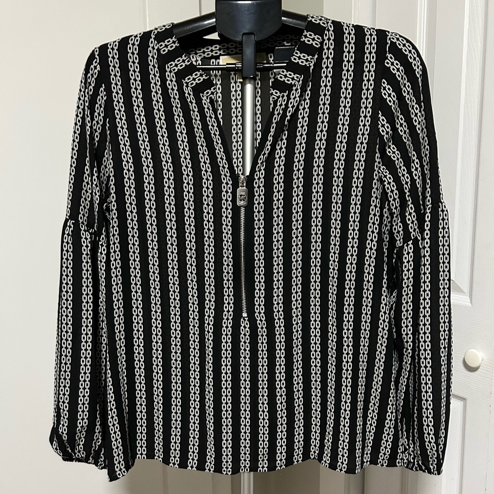 Michael Kors Black and White Chain-Print Zip-Front Blouses silk feel & flow.